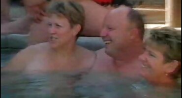 sex 2k9 việt nam Trói một cô gái sex vip với bím tóc và fucked. Mẹ kiếp trong đít.